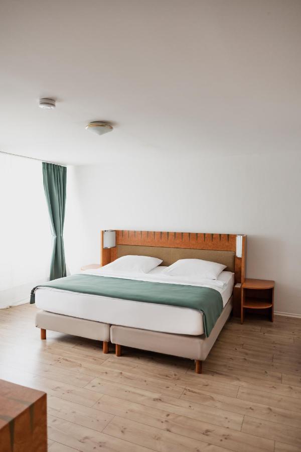 Hotel Cristallo Landshut Buitenkant foto